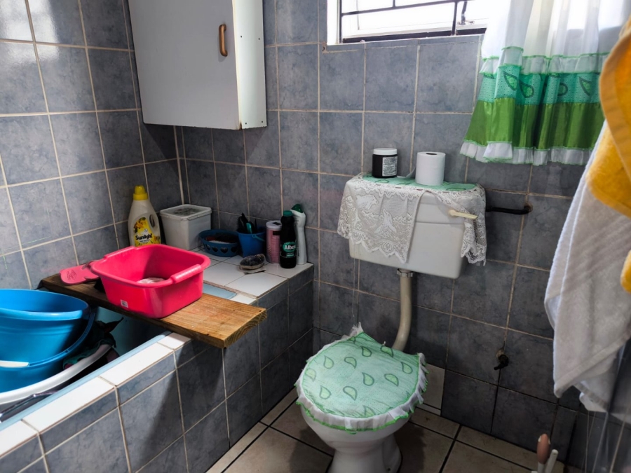 3 Bedroom Property for Sale in Lavender Hill Western Cape